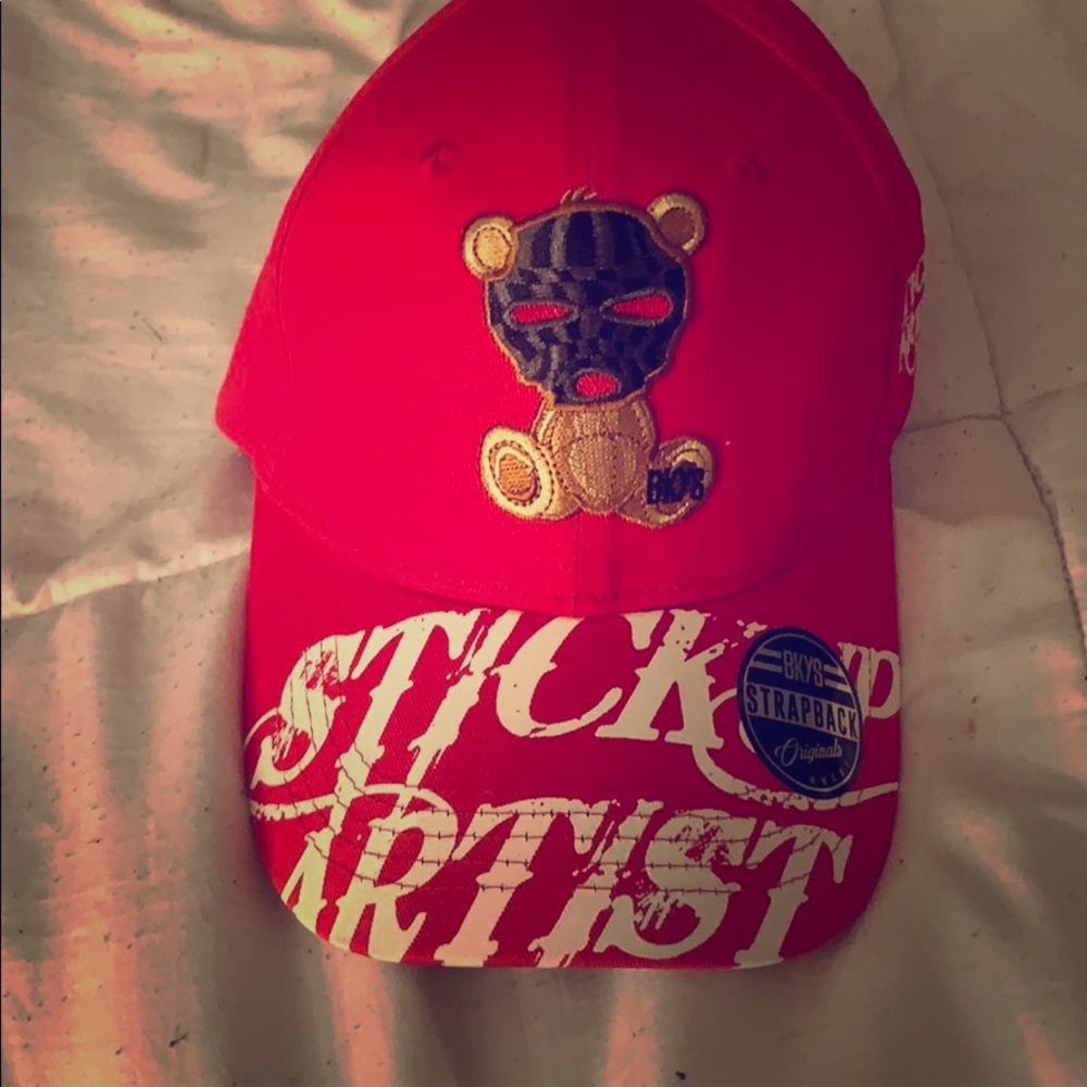 Graphic hat